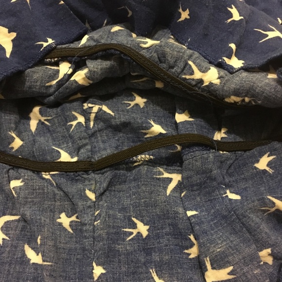 Pacsun Royal Bird Tank - Picture 4 of 4